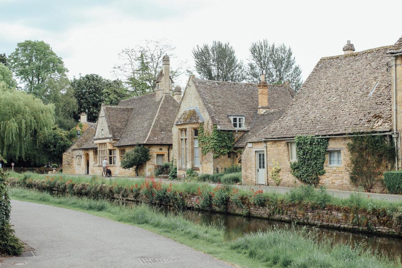Large Stylish Luxury Cotswold Cottage - Ideal For Families, W/ Ev Charging Andoversford Exterior photo